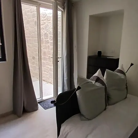 Le Patio Avec Cour Privee En Coeur De