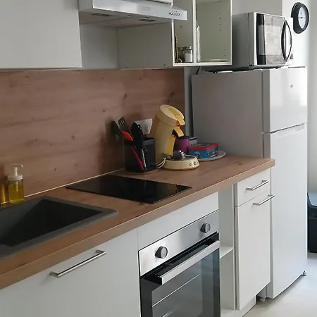 Le Patio Avec Cour Privee En Coeur De شقة